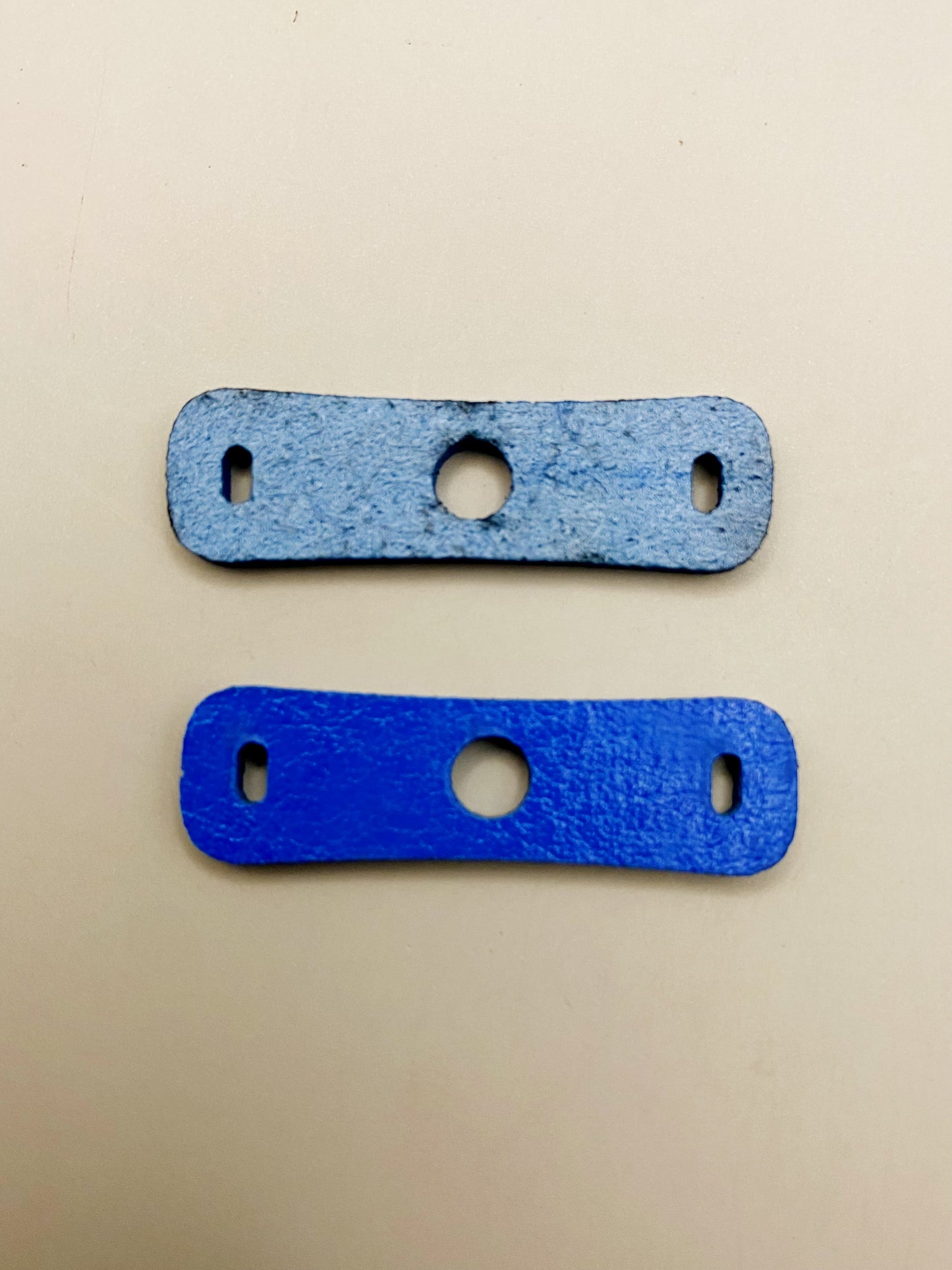 Center Hole Hai-Style Pouches (10 Pack)