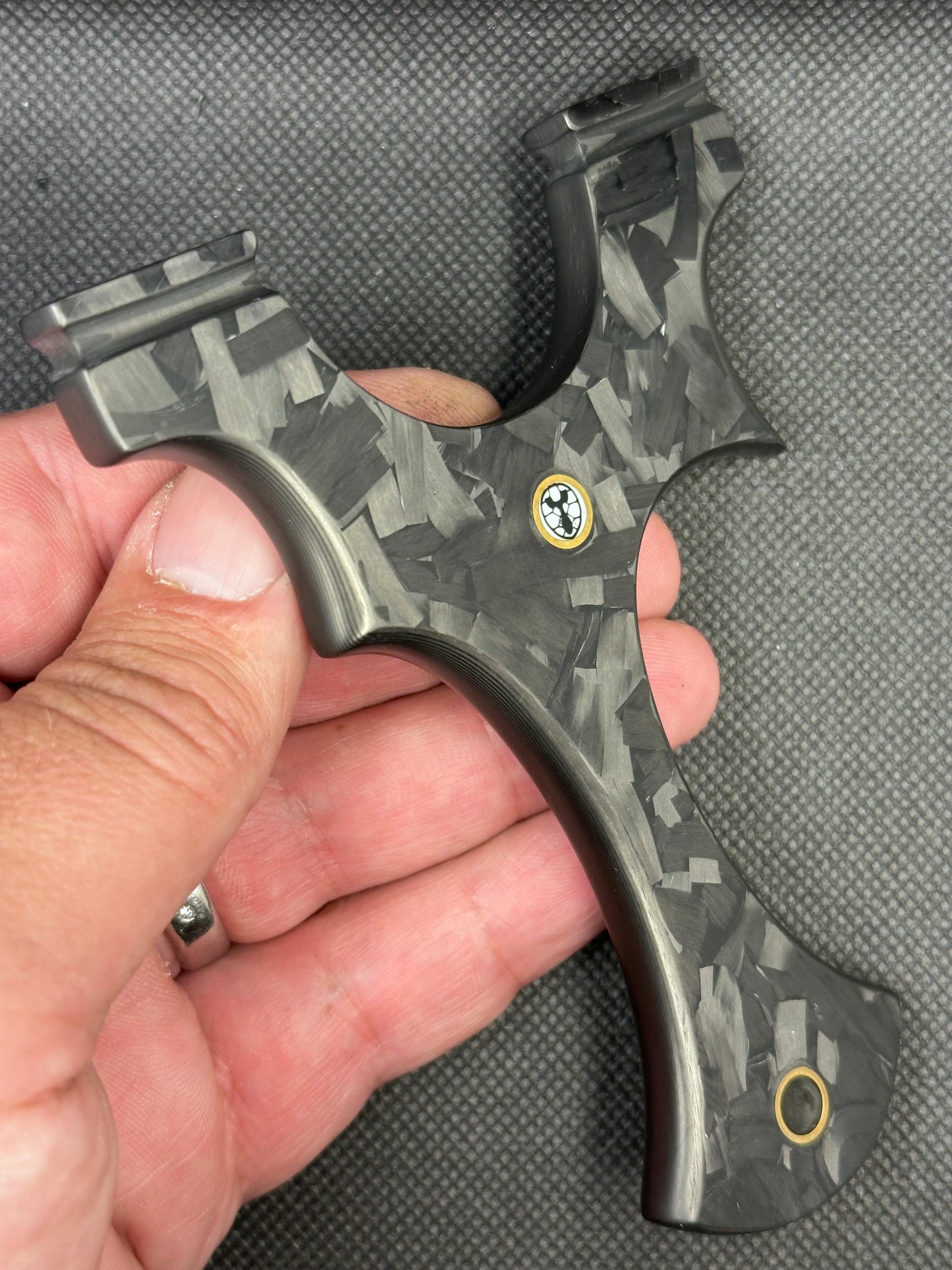 Burley - Carbon Fiber