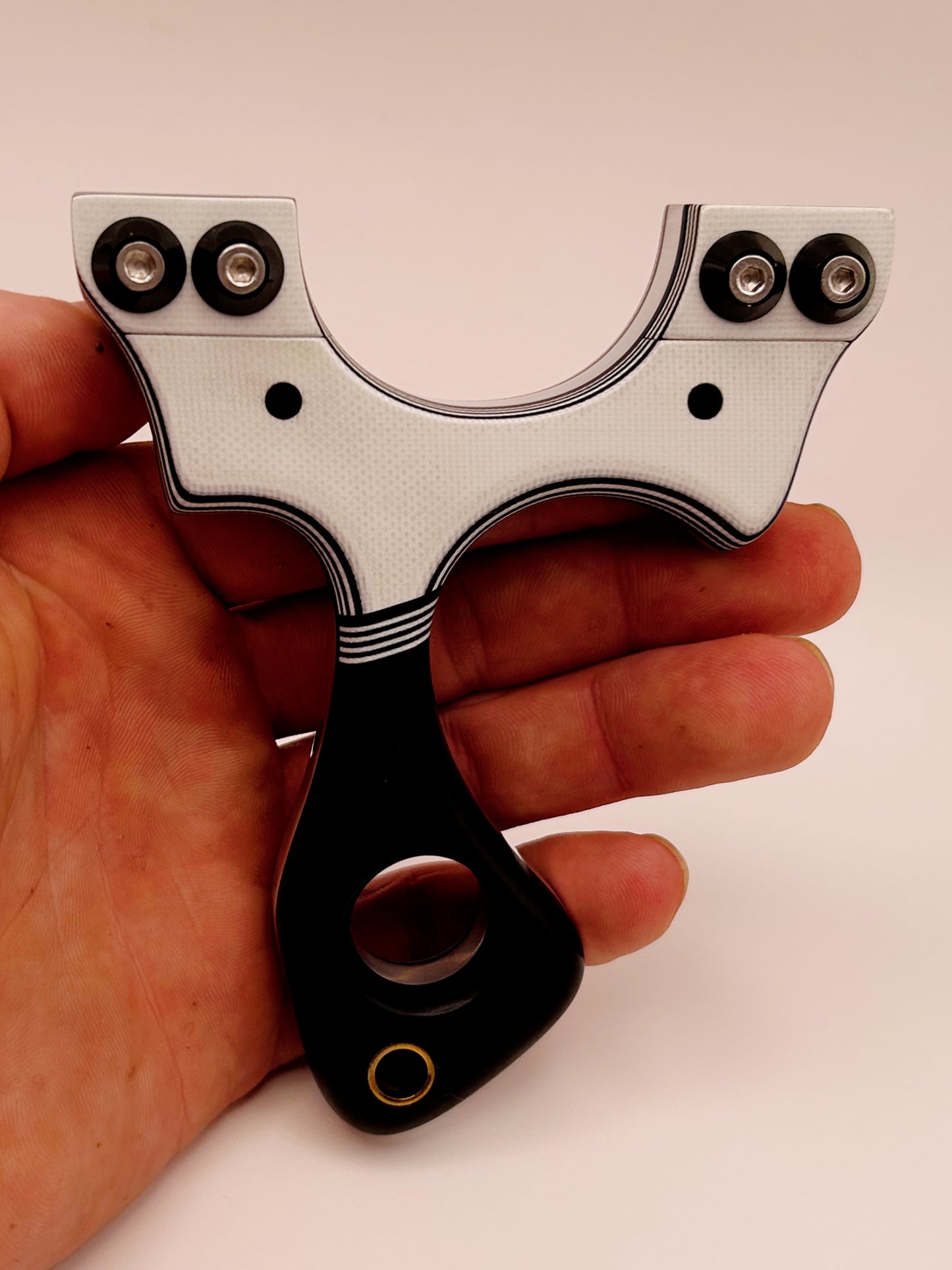 Hooligan V2 RIGHT HAND HOLD