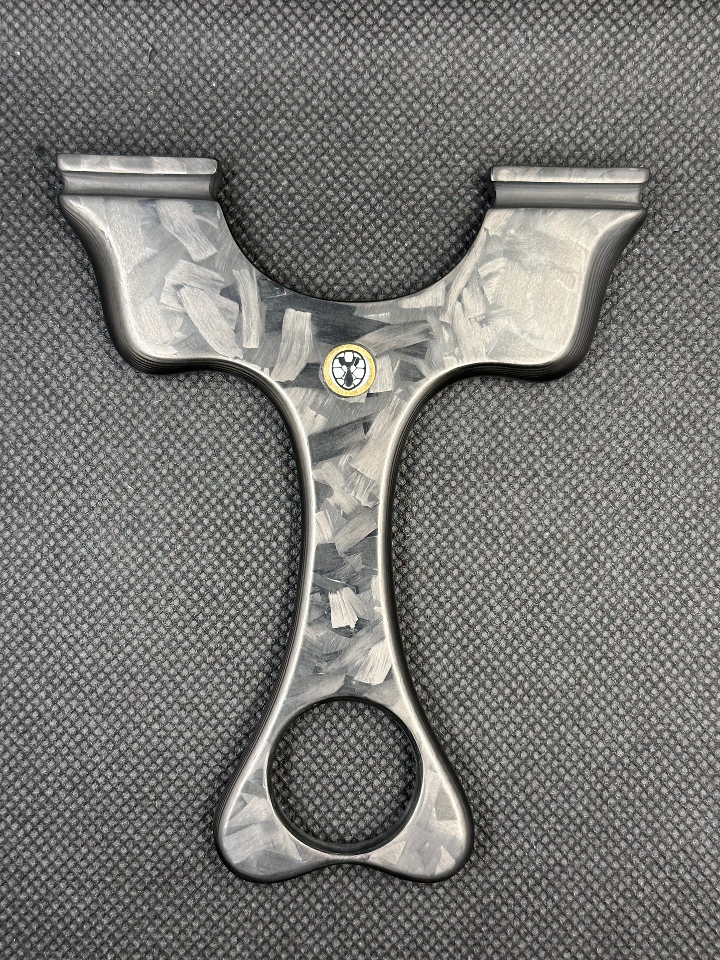 Deimos - Carbon Fiber