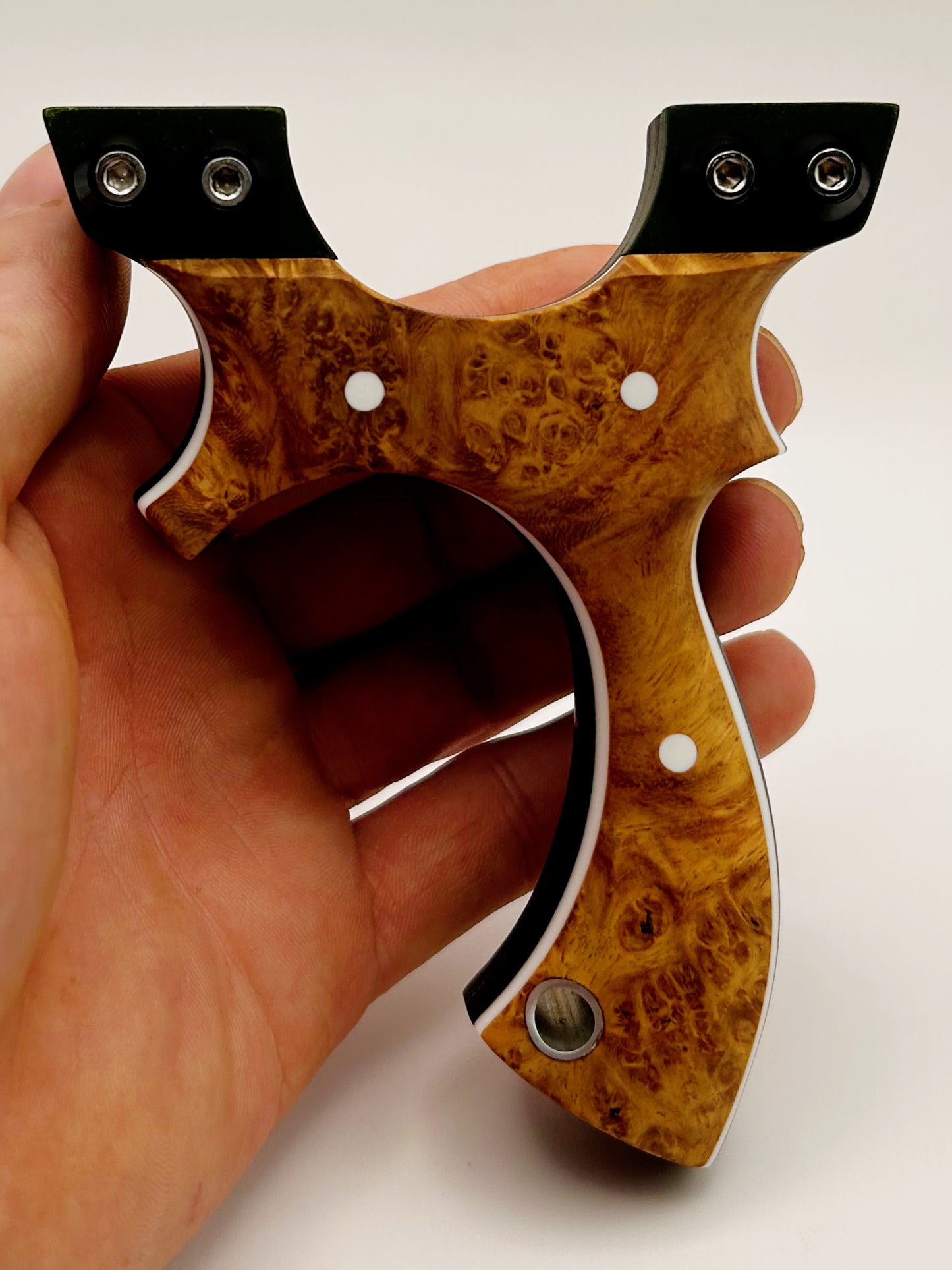 NFZ- Eagle (Left Hand Hold)