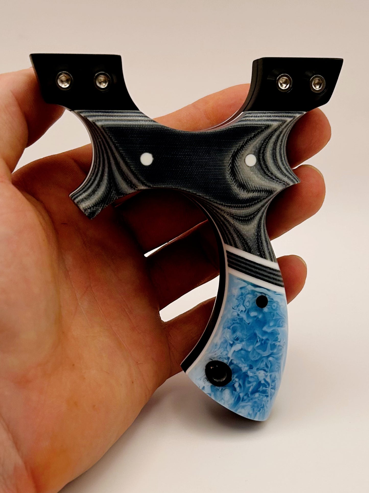 NFZ- Eagle (Left Hand Hold)