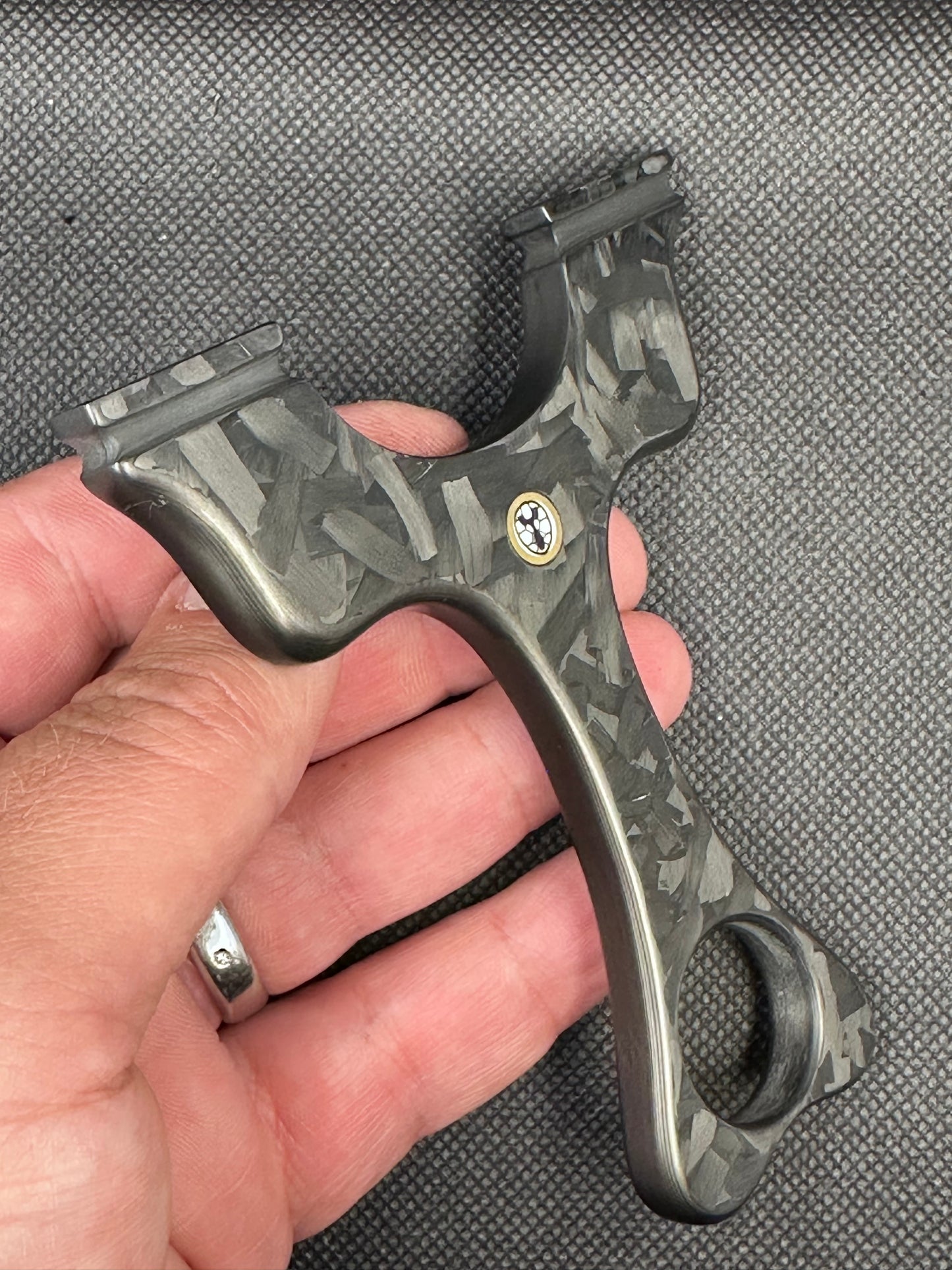 Deimos - Carbon Fiber