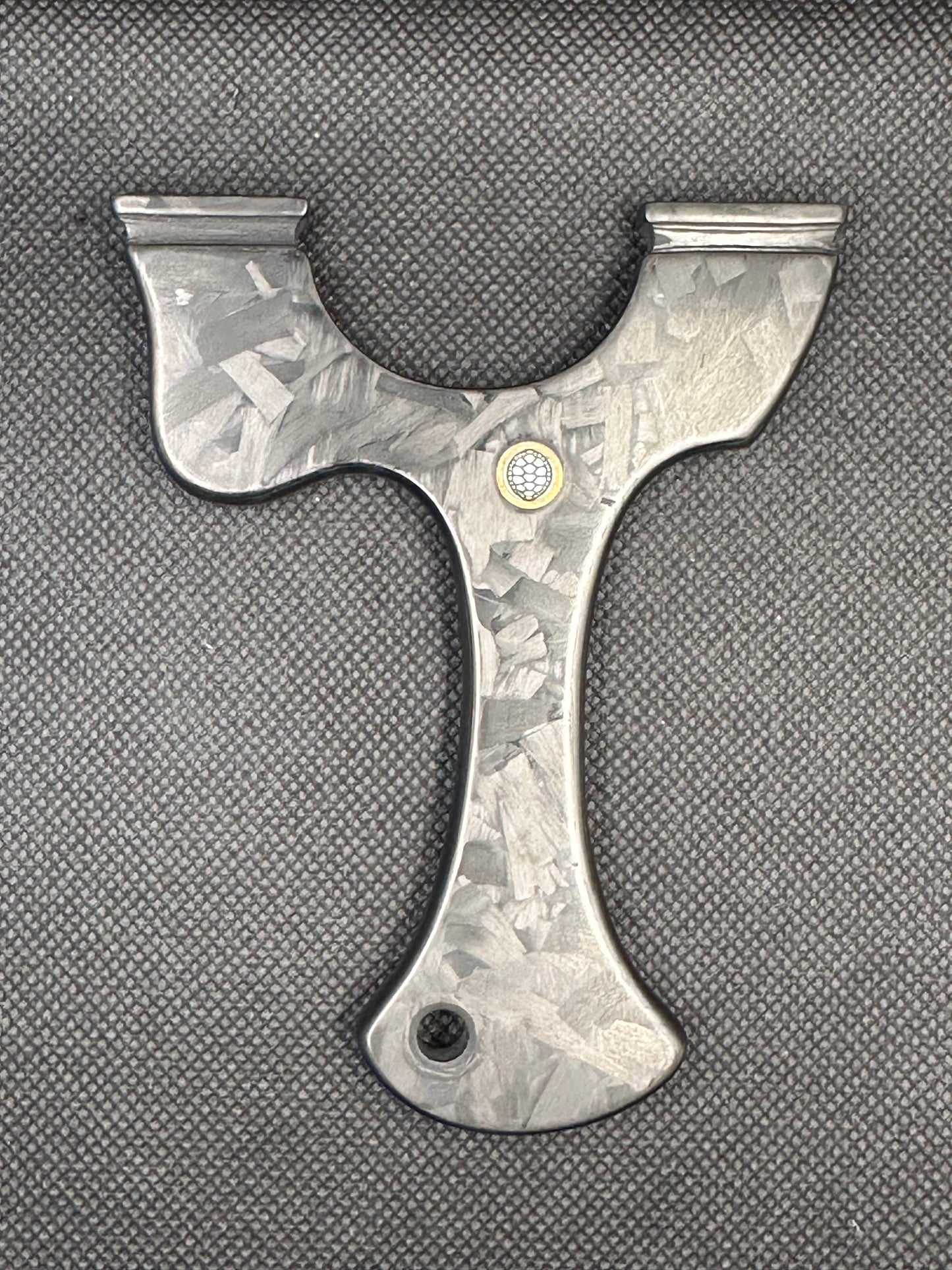 Ciro - Carbon Fiber