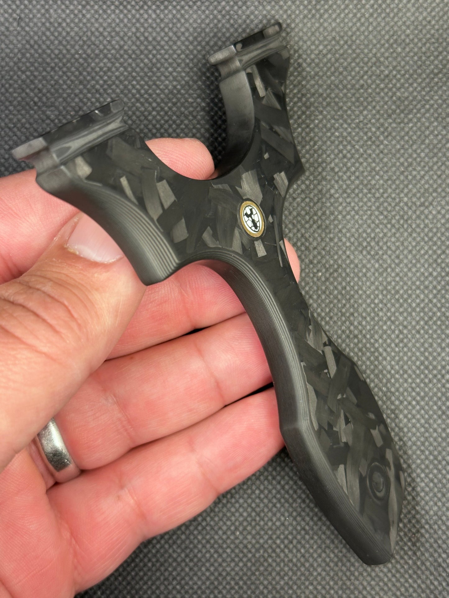 Nipam - Carbon Fiber