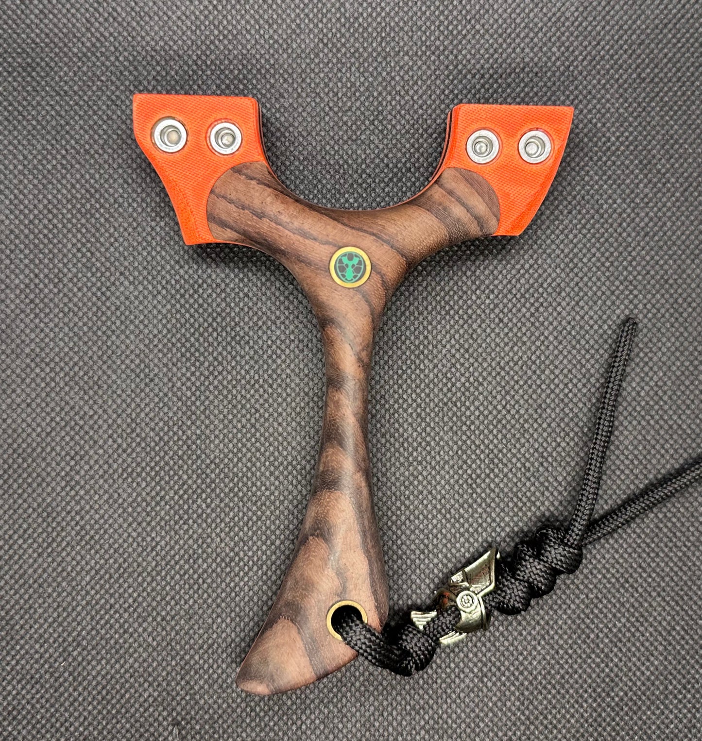 T-Bone Left Hand Hold
