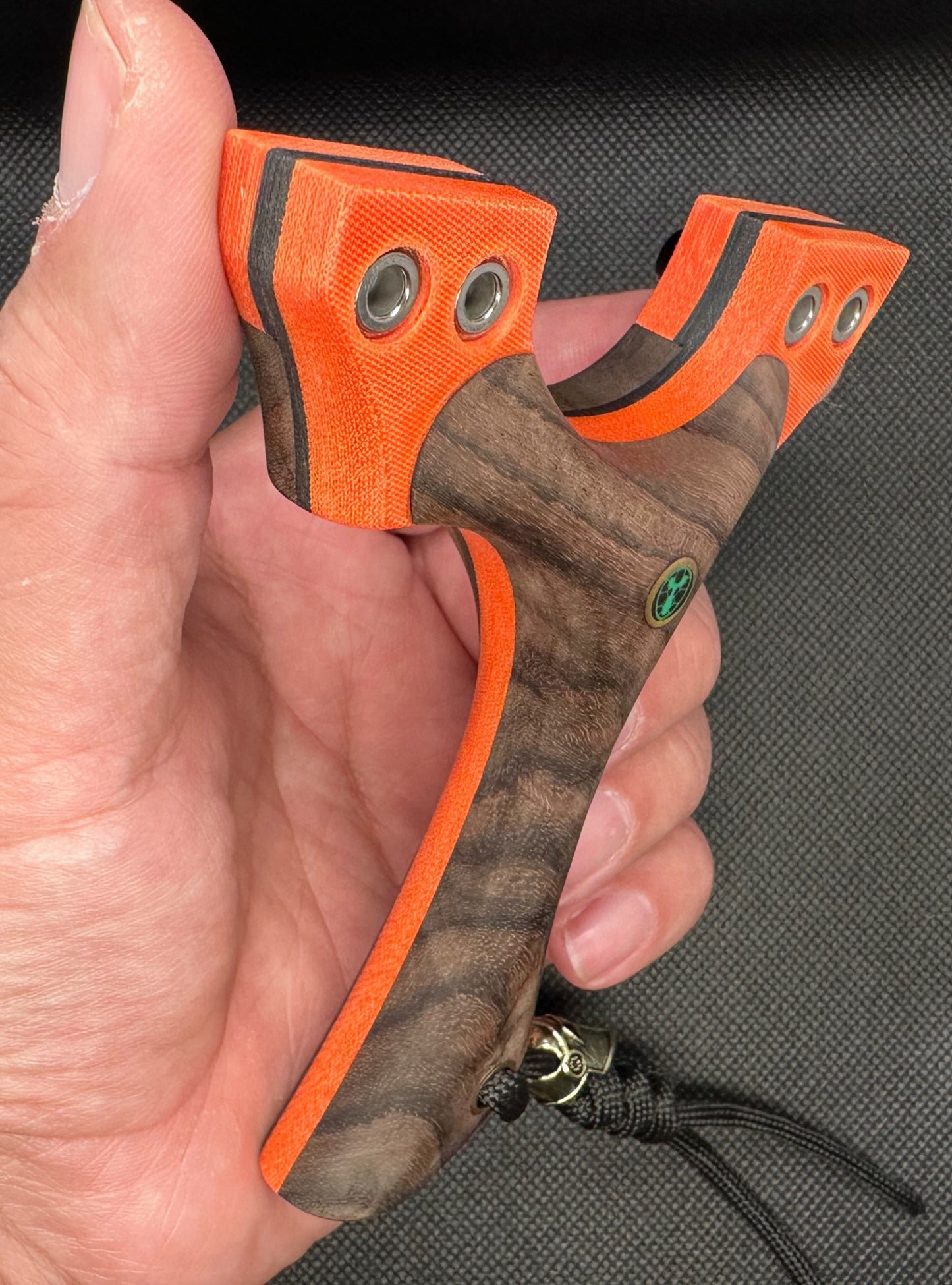 T-Bone Left Hand Hold